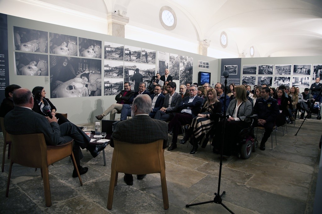 Sessão de Lançamento do Catálogo da Exposição "Cheias de 67"
