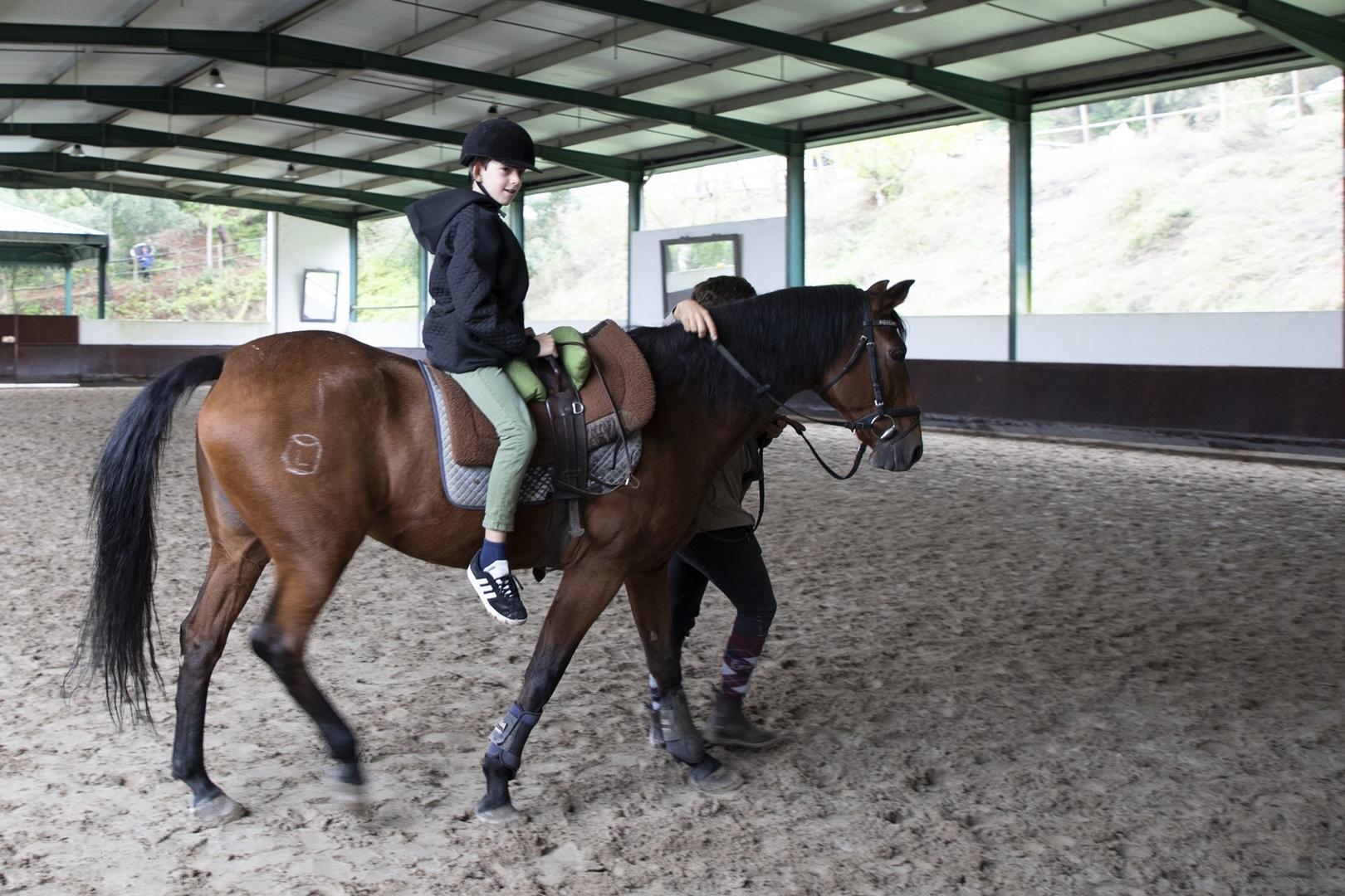 Morgado Lusitano: “Prova de vinhos – Encostas de Xira”; “Batismos Equestres”