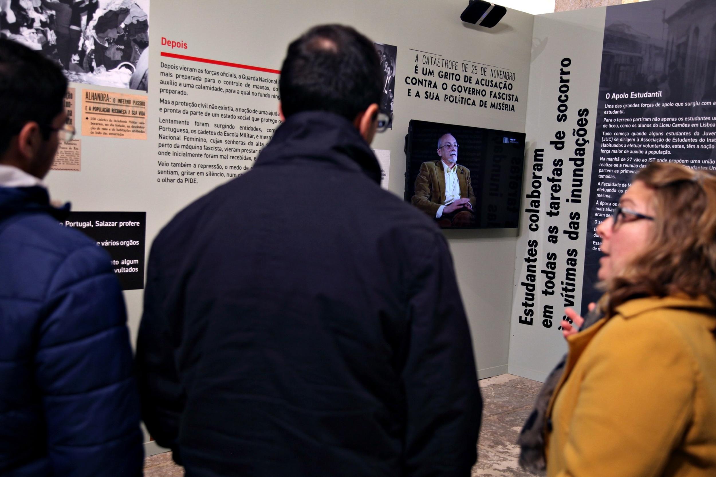 Serviço Educativo - Exposição "Cheias de 67"