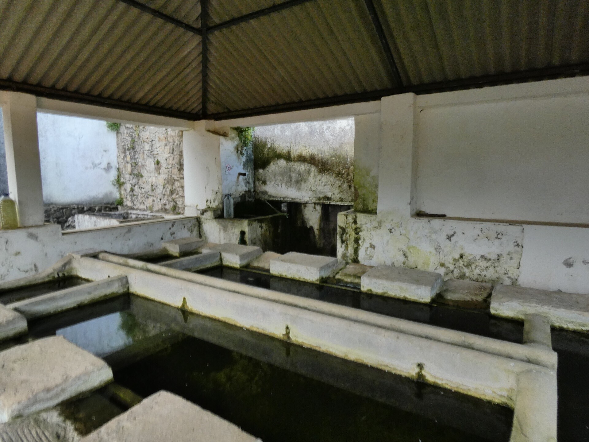 calhandriz___loureiro___fonte_e_lavadouro_do_loureiro_005