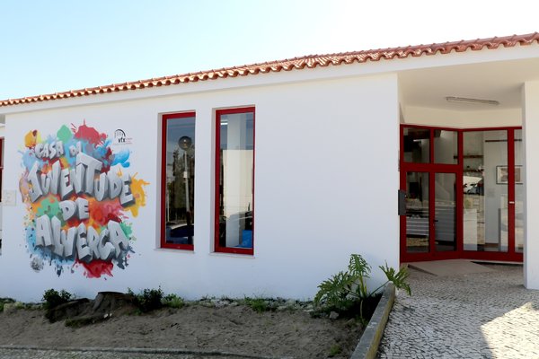 casa_da_juventude_de_alverca_do_ribatejo