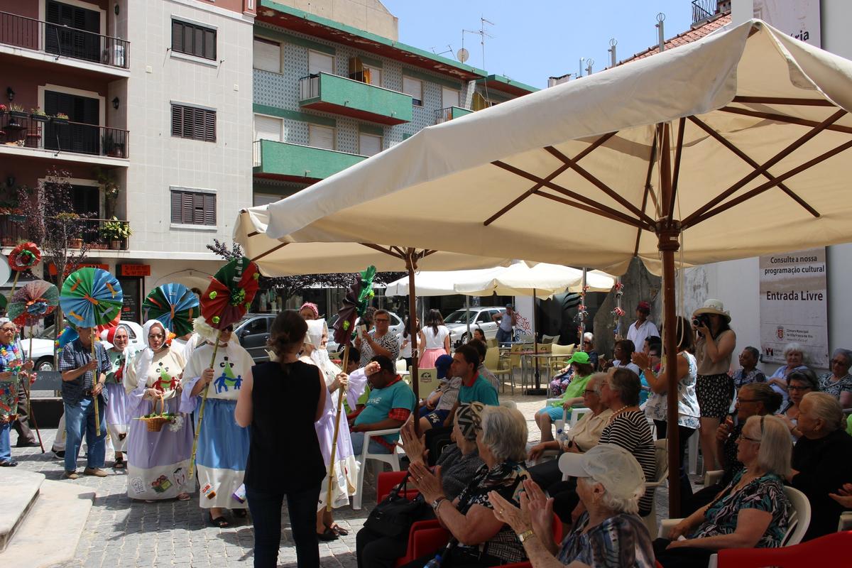 Marchas populares com adereços criados no núcleo museológico de Alverca